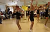 Kulturskuleelevar varta opp med danseinnslag under livsglededagen onsdag.