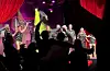 Ingenting å seie på stemninga når koret Trøkk legg opp til Dinnershow» og allsang i Folkets Hus.