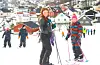 Elevane ved Risvoll skule har hatt eit ekstra fokus på dei olympiske leikene dei siste to vekene, og leik på ski er absolutt ein fin måte å bruke eit par timar ein fredag, synest 9-åringane Erle Vatne Aas (til venstre) og Tinna Tytlandsvik.