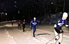 Ingen av konkurrentane klarte å følga Ola Martin Øverland (startnummer 33) til mål i årets saudameisterskap i langrenn. På bildet er om lag to kilometer unnagjort, og Øverland har heng på Håvard Djuve (startnummer 39) medan Jone Øverland og Geir Magne Ness har ei lita luke til dei andre foran der igjen. Kristian Ildstad (nummer 34) og Robin Handeland (nummer 35) følger bak, og ein kan skimta Lars Folgerø bak Øverland.