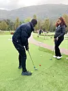 Francoise Nsengiyumva og Luwam Tesfa.