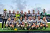 Saudajenta Signe Saltvik Aarhus (17), nummer tre nede frå høgre, er angrepsspelar for FKH.