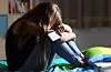 Deling av ulovleg bilete- og videomateriale er eit aukande problem, og det er avdekt alvorlege tilfelle også i Sauda. No ber politiet foreldre vere ekstra på vakt.