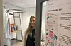 Spesialkonsulent Kathrine Fristad tar imot dei som vil tidlegstemma.