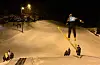 Det har vore mykje god skihopping i Brattebakken-anlegget i vinter,som dette svevet til Fredrik Hocking. Denne tysdagens renn er imidlertid utsett på grunn av sjukdom.