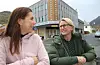Gunn Bastlien (til venstre) og Merete Herheim satsar for fullt på ny butikkdrift i dei tidlegare Tara-lokala i sentrum. Begge skal jobba i butikken, der Bastlien har rolla som dagleg leiar.