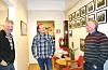 Høgres Dagfinn Birkeland (til venstre) og Arbeidarpartiets Hallgeir Amdal (til høgre) fekk ikkje ordførar Asbjørn Birkeland (Sp) og fleirtala i utval for samfunnsutvikling og i formannskapet med på sine endringsønsker i den nye kommuneplanen. Sp sine endringsønske blei vedtatt og blir sendt vidare til kommunestyret sitt junimøte. Bildet er tatt etter kommunevalet 2019.