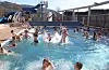 Eit døgn etter at Sauda kommune opplyste at dei må stenge badeanlegget til Saudahallen, reverserer kommunen beslutninga og vil halde badeanlegget ope ut ferien.