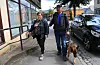 I juli i år blei kommuneplanleggar Ingvild Hovind og avisa invitert med på rundtur i sentrum saman med blinde Anders Slagstad Tveit. Dei oppfordra då folk til å komma med innspel, nå som kommunen jobbar med ny sentrumsplan.