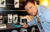 Alexander Hauge (32) har drive med sal og service i elektronikkbransjen i eitt år. No har han opna ny butikk i sentrum av Sauda.