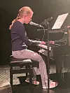 Marielle Thingbø framfører A Thousand Years.