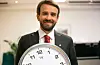 Næringsminister Jan Christian Vestre er ansvarleg for Justervesenet og for at Norge har korrekt tid.