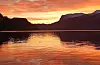 Solnedgang over Saudafjorden tatt vesle julaftan, opplyser fotografen.