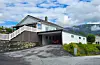 Saua gard 60 er selt for kr 3.300.000 kroner.
