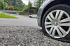 Fire bilar er blitt utsette for skadeverk i løpet av helga. Politiet ønsker kontakt med eventuelle vitne.