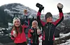 I det fjerde og siste karusellrennet var det også premieutdeling. Her ser me Tindra Ness, Helmine Seim og Jonathan Seim på pallen. Solveig Steinsland.