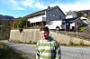 Arve Guggedal var bare 20 år då han kjøpte huset i Amdalsvegen. Nå kjøper kommunen huset grunna arbeidet med å utbetre Grønsdalskrysset. 25-åringen har brukt fleire hundre tusen kroner og mange hundre arbeidstimar på oppussing i åra mellom 2014 og 2018.