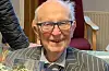 Kjell Skeie fotografert på sin 99-årsdag i fjor.