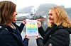Nav-leiar Anne Birkeland (venstre) og kommunalsjef Målfrid Selvik Årthun ønskar at kvar einaste saudabu gjer seg meir bevisste på si eiga inkludering.