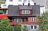Hagevegen 2 er selt for 900 000 kroner.